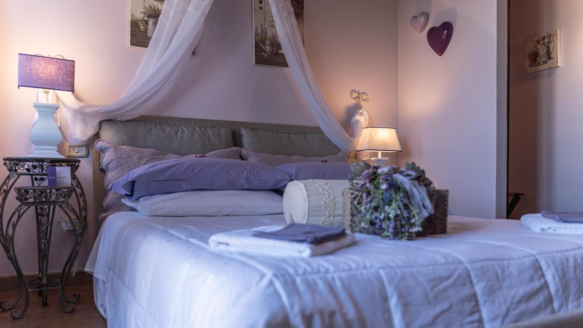 Paciano Piccolo Relais Galletto Di Marzo Spa E Relax Solo Per Due الغرفة الصورة