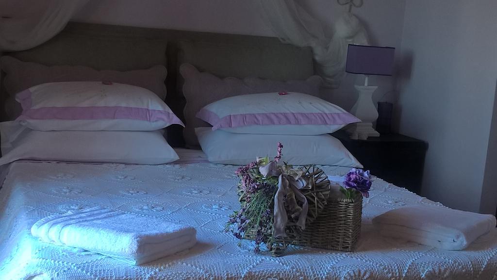 Paciano Piccolo Relais Galletto Di Marzo Spa E Relax Solo Per Due المظهر الخارجي الصورة